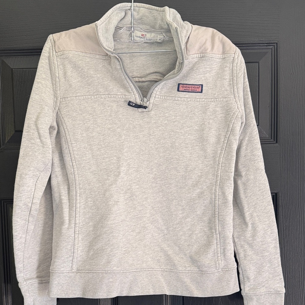 Vineyard Vines Women's Light Gray Quarter-Zip Sweatshirt